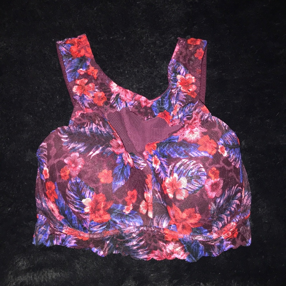 PINK underwire floral lace bra